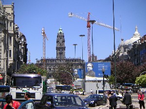 Blick vom Praca Liberdade zum Rathaus